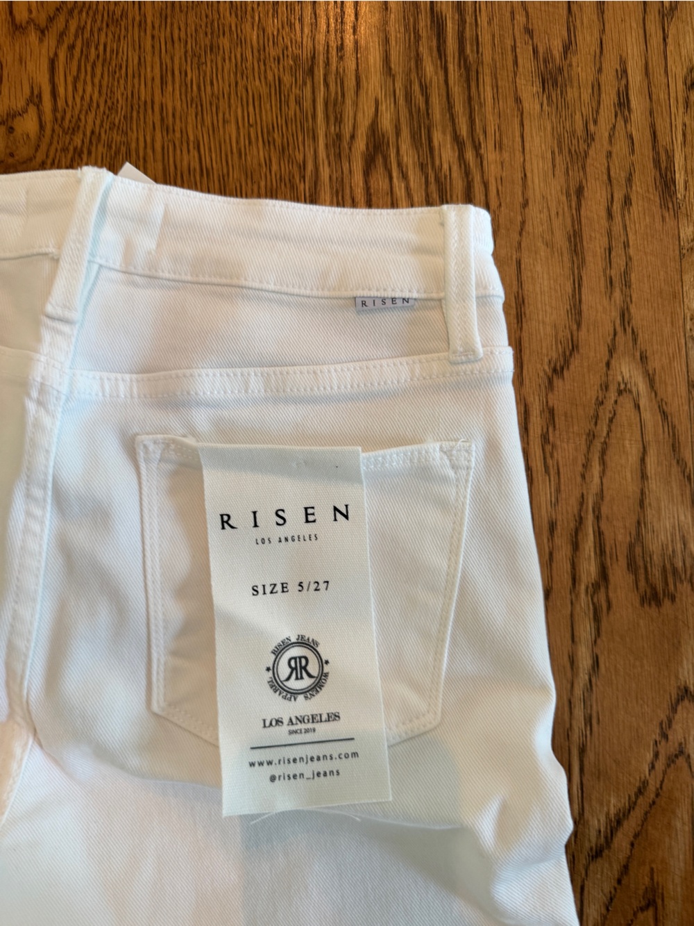 RISEN White Straight Leg Women’s Jeans MWT